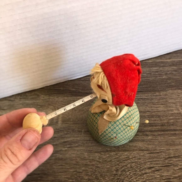 Vtg Pin Cushion Doll with Measuring Tape Nose - Picture 2 of 13